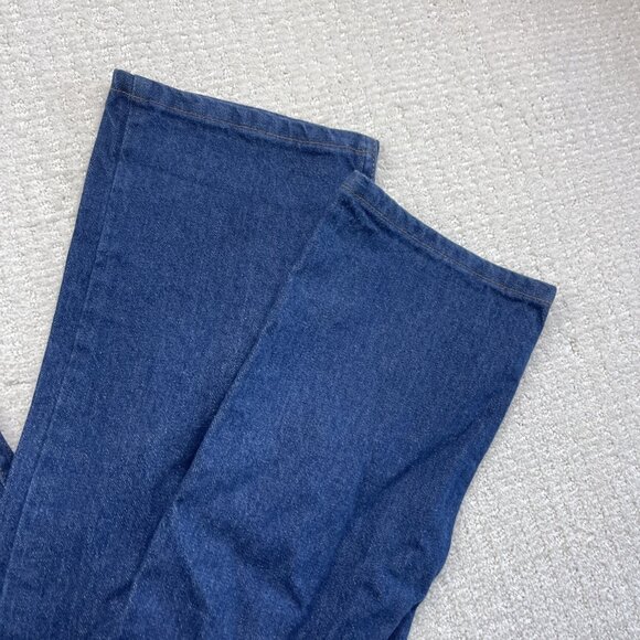 Vintage Wrangler Jeans Womens 9 x 36 Blue Cowboy Cut Denim USA Made 14MWZG - Picture 3 of 15
